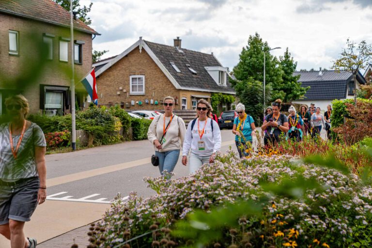 Van Bankhanger tot wandeltopper: Zo sta jij fit aan de start op 13 September!